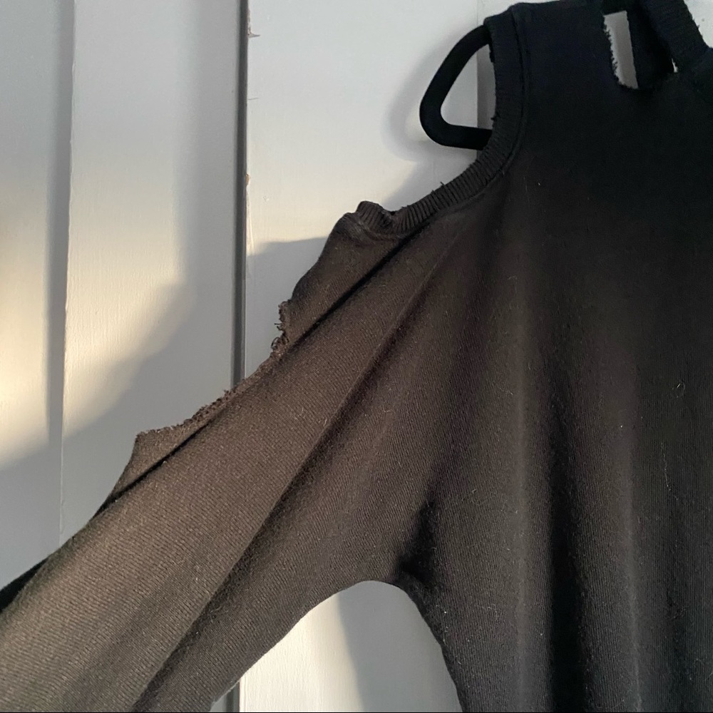 n: Philanthropy Black Cut-Out Sweatshirt - Picture 5 of 8